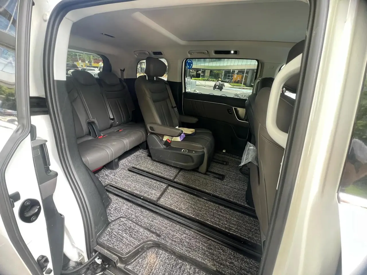 Dashing G70 2024 2.0T Automatic Flagship 6-Seater 6