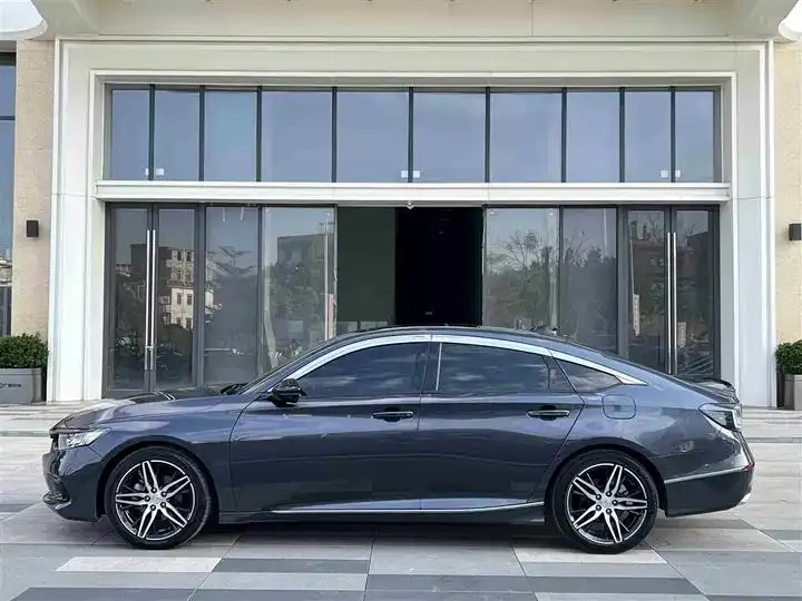 Accord 2022 260TURBO Magic Night Premium Edition 11