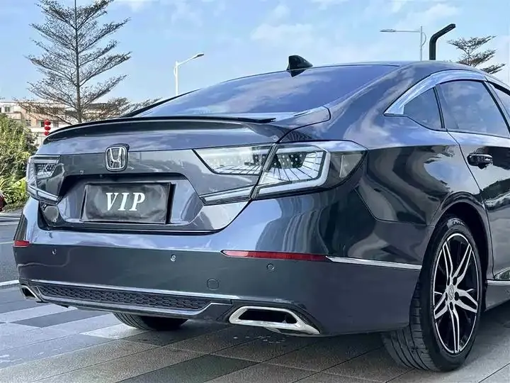 Accord 2022 260TURBO Magic Night Premium Edition 17