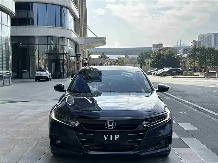 Accord 2022 260TURBO Magic Night Premium Edition 2