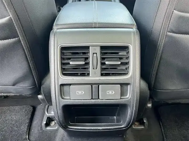 Accord 2022 260TURBO Magic Night Premium Edition 28