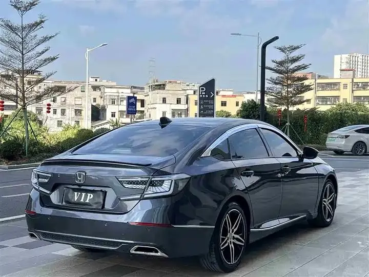Accord 2022 260TURBO Magic Night Premium Edition 7