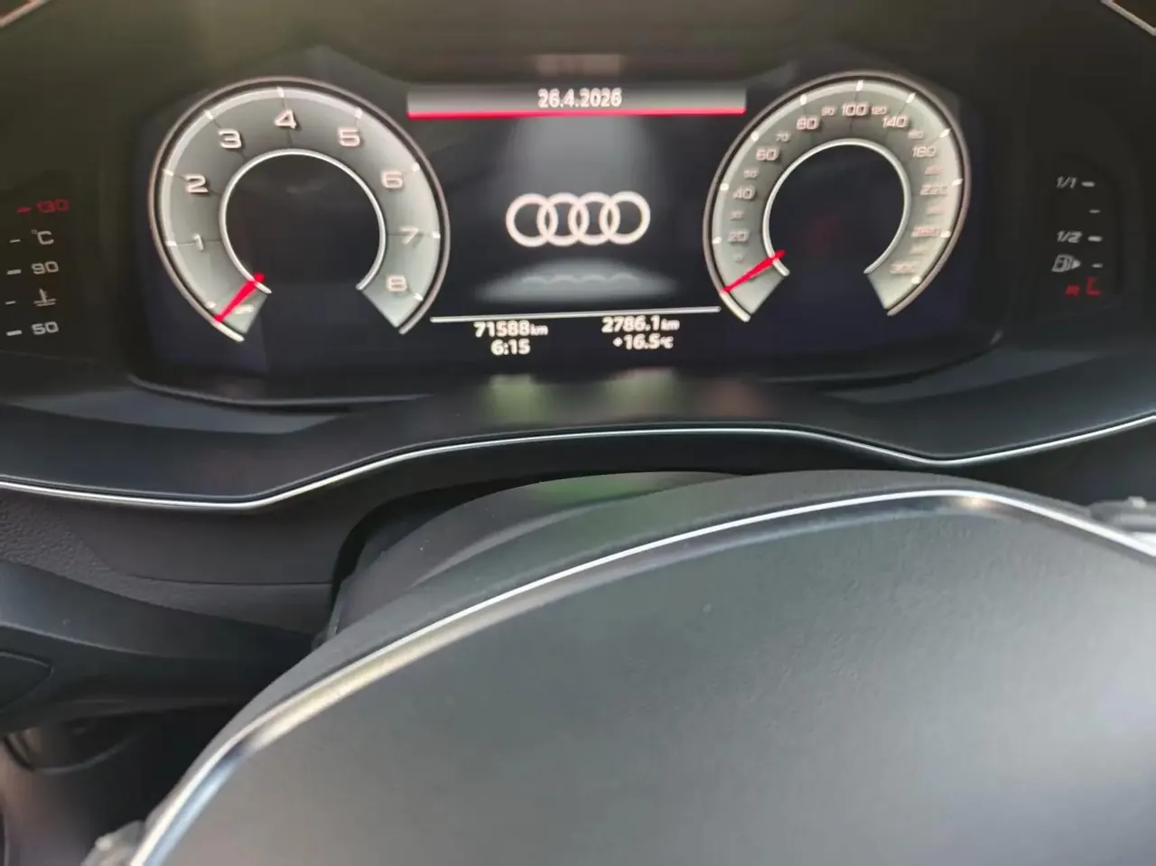 Audi A6L 2021 40 TFSI Deluxe Dynamic 8