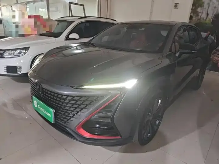 ChangAn UNI-T 2020 1.5T Prestige Model - View 1