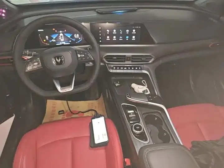 ChangAn UNI-T 2020 1.5T Prestige Model 10