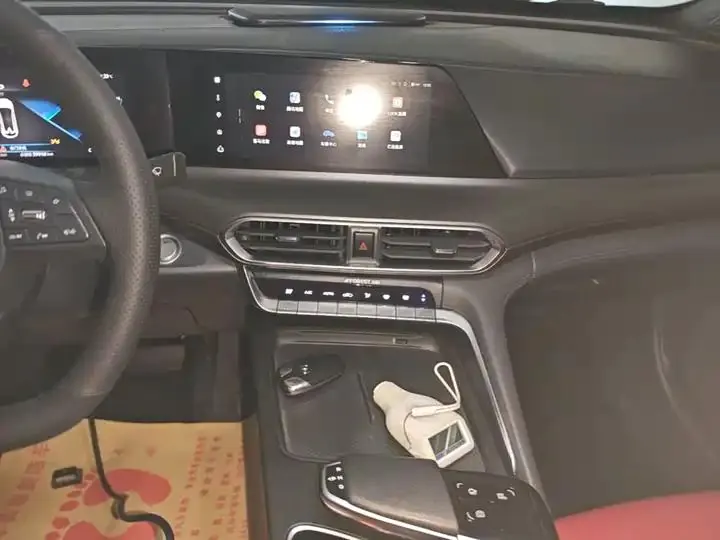 ChangAn UNI-T 2020 1.5T Prestige Model 13