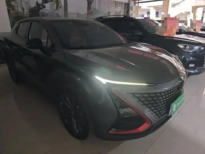 ChangAn UNI-T 2020 1.5T Prestige Model 4
