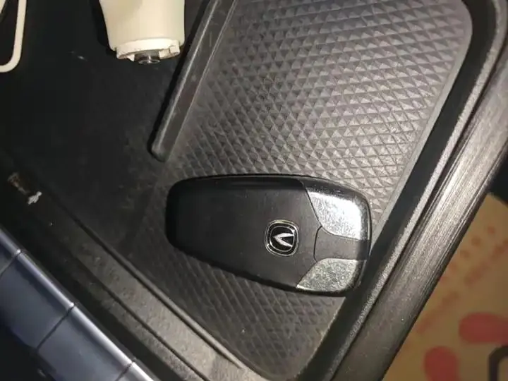 ChangAn UNI-T 2020 1.5T Prestige Model 9