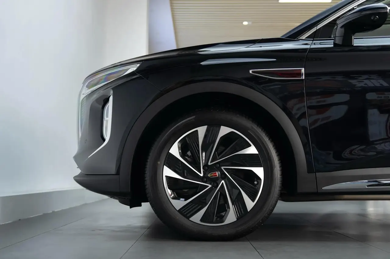HongQi HS7 PHEV 2024 Basic 7-seat 8