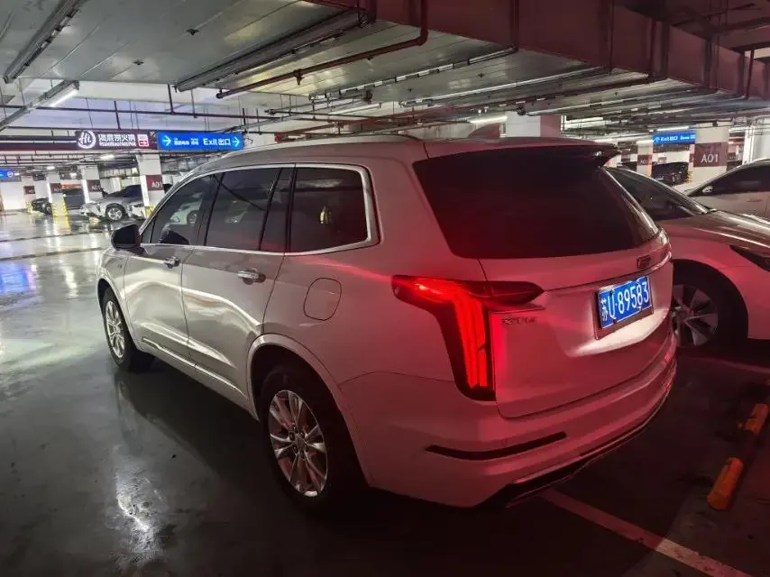 Cadillac XT6 2021 28T Seven-seat Fashion Model 5