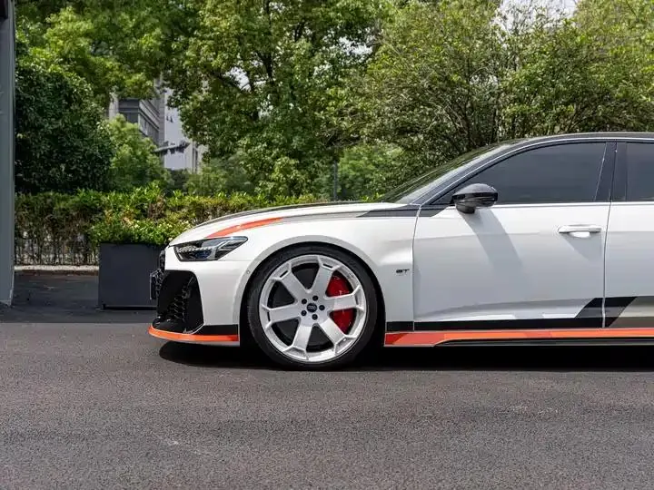 Audi RS 6 2025 RS 6 Avant GT 11