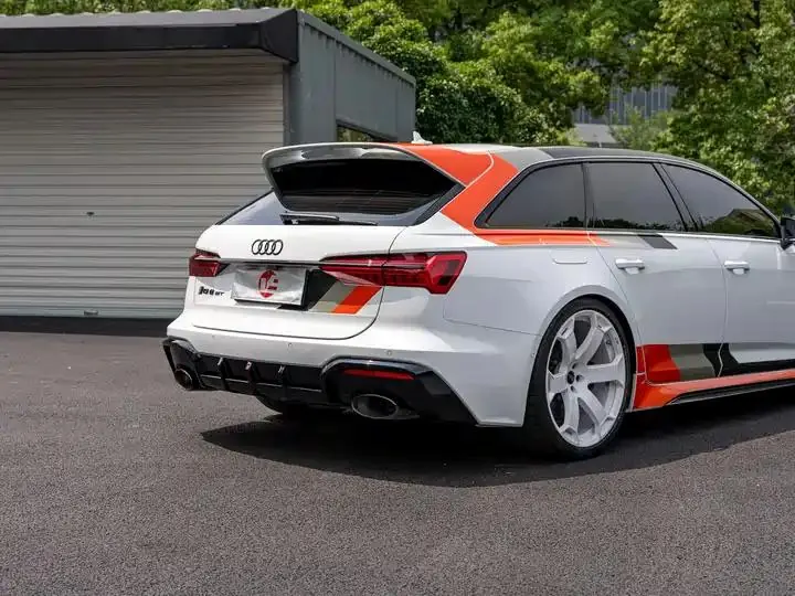 Audi RS 6 2025 RS 6 Avant GT 12