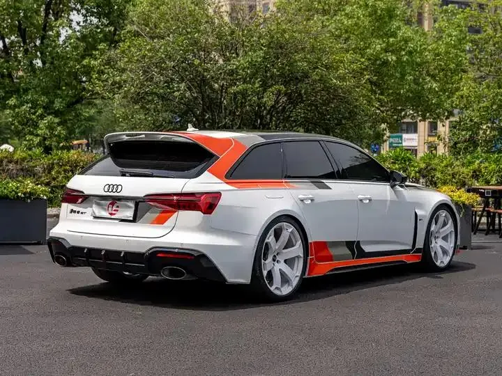 Audi RS 6 2025 RS 6 Avant GT 4