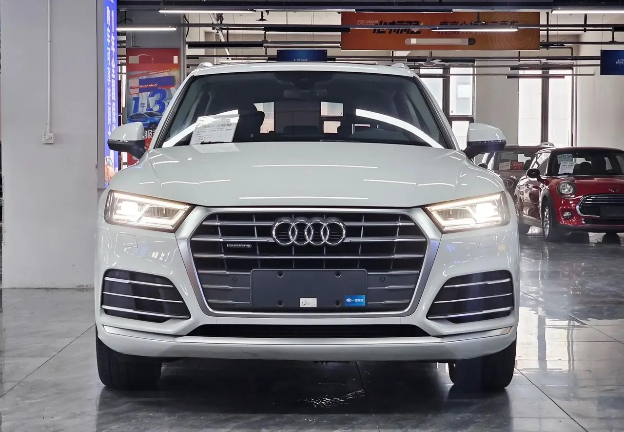 Audi Q5L 2020 40 TFSI Enjoy Fashion 2