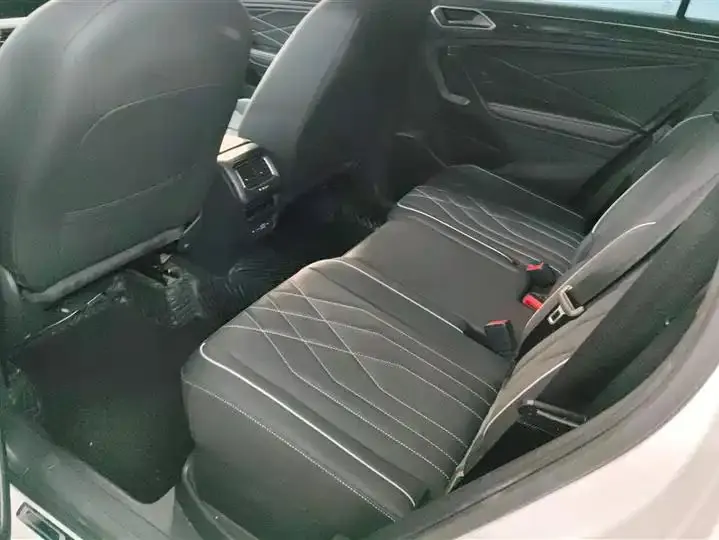 Tiguan L 2022 330TSI Automatic Two-Drive Smart Edition 11
