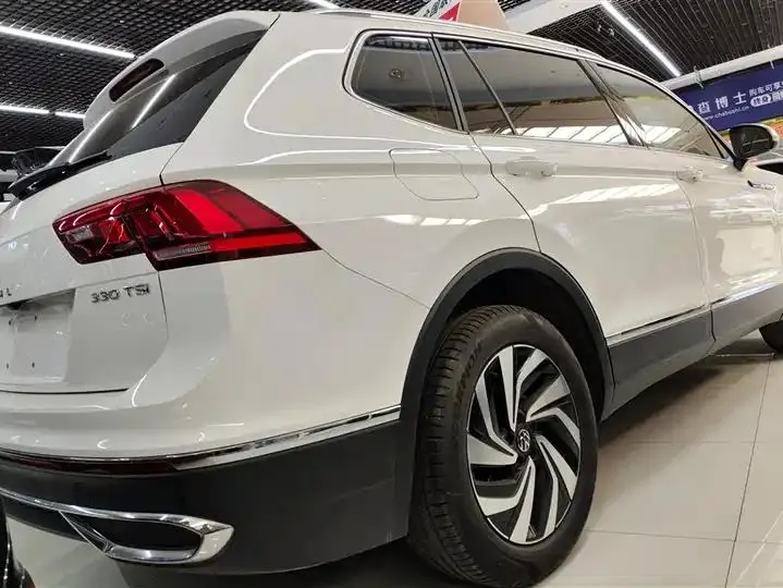 Tiguan L 2022 330TSI Automatic Two-Drive Smart Edition 3