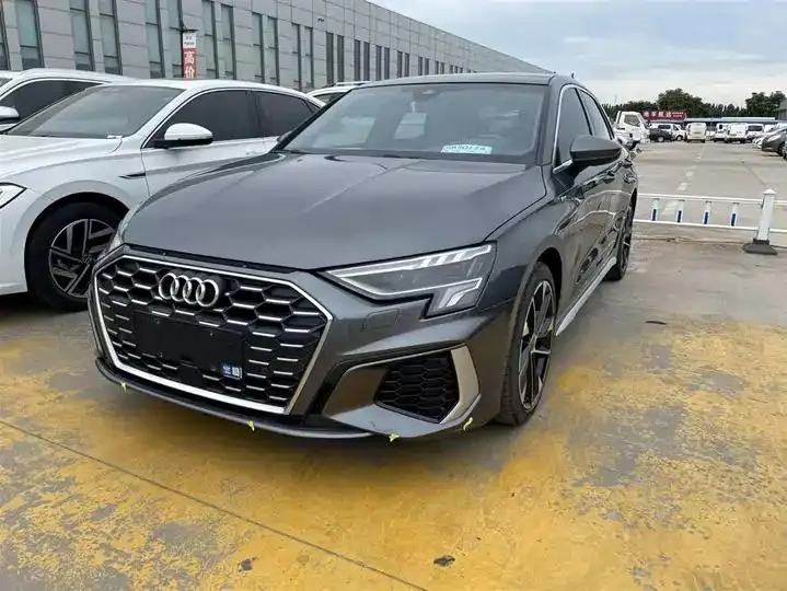 Audi A3 2023 Sportback 35 TFSI Fashion Sport - View 1