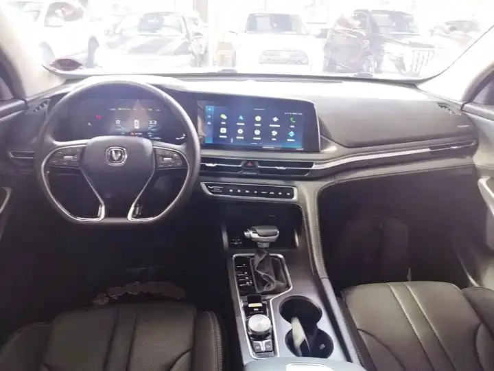 ChangAn CS75PLUS 2021 1.5T Automatic Luxury Model 6