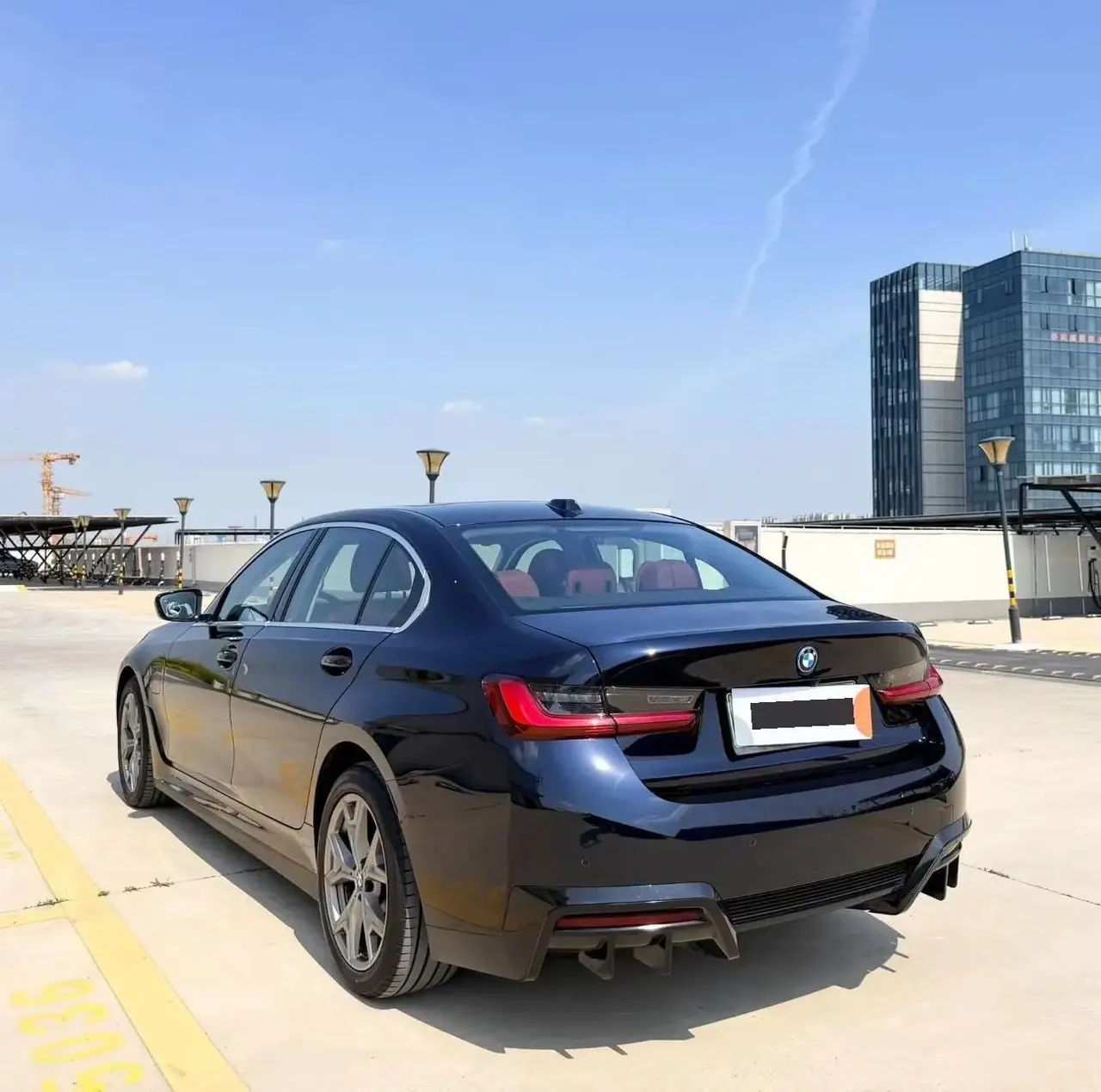 BMW 2025 i3 eDrive 35 L automatic gear 7