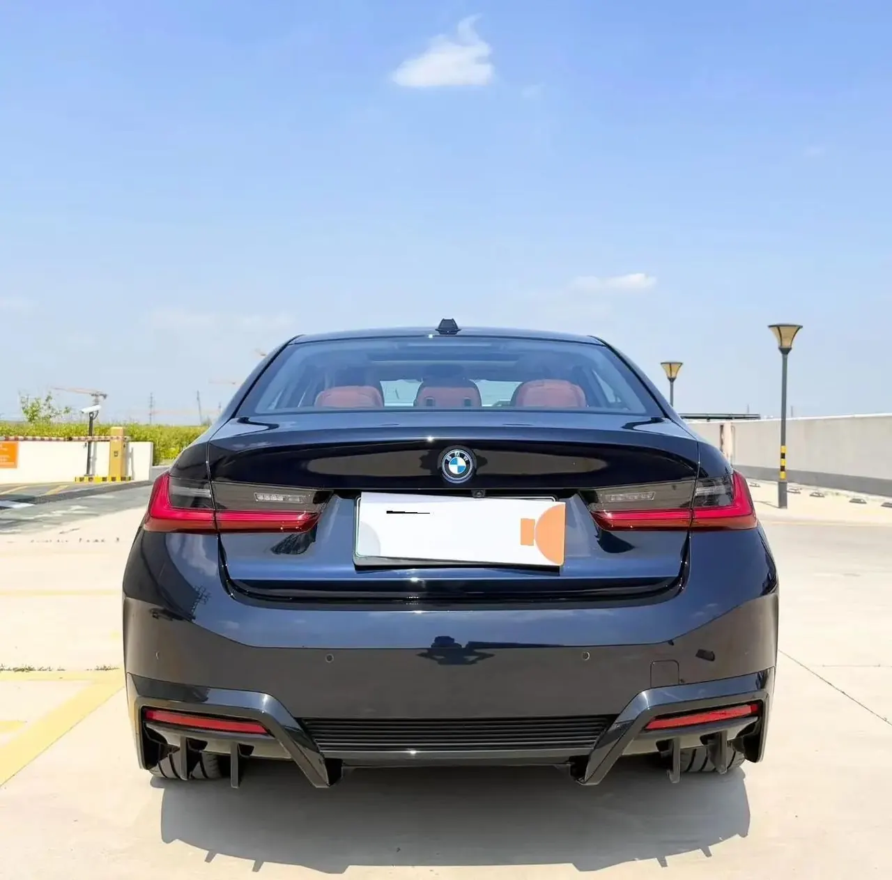 BMW 2025 i3 eDrive 35 L automatic gear 8