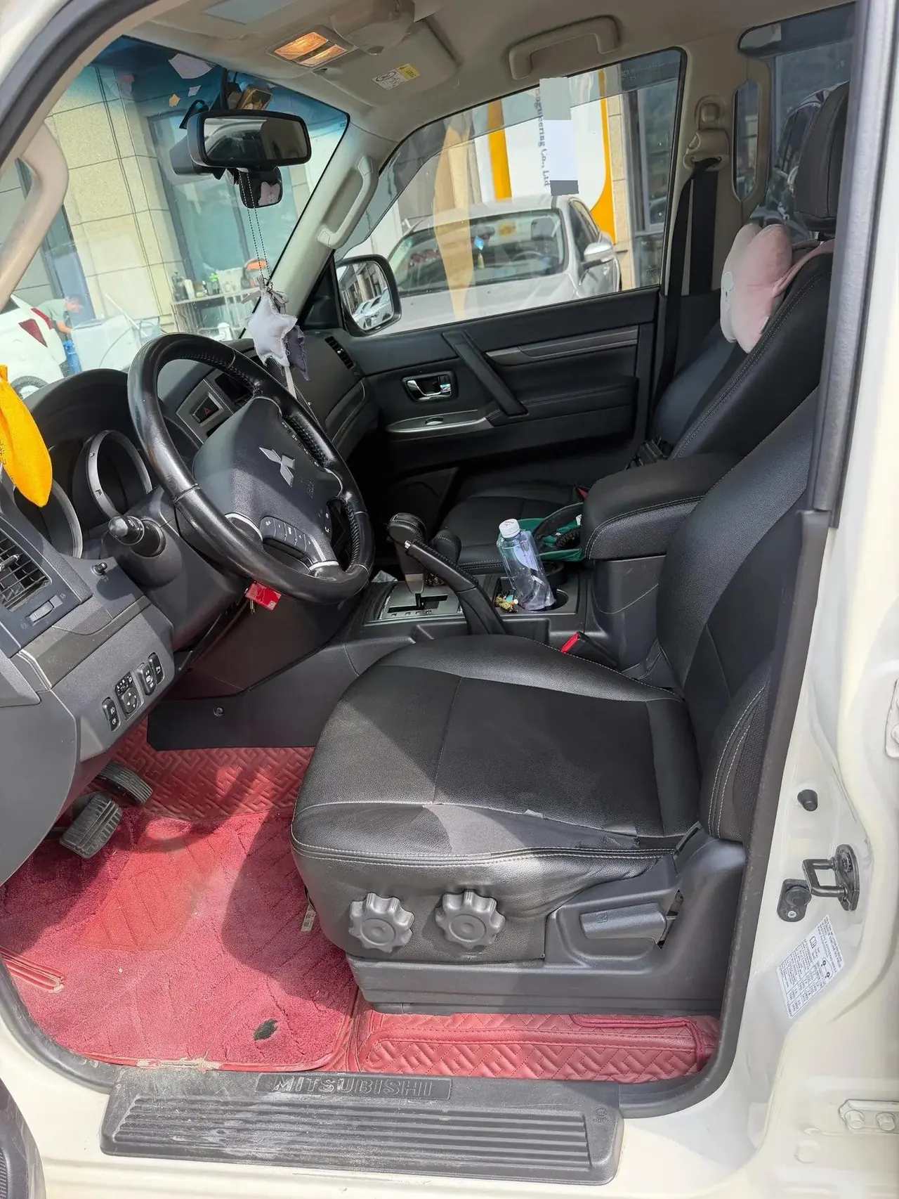 Pajero (Imported) 2018 3.0L Automatic Standard Edition 3