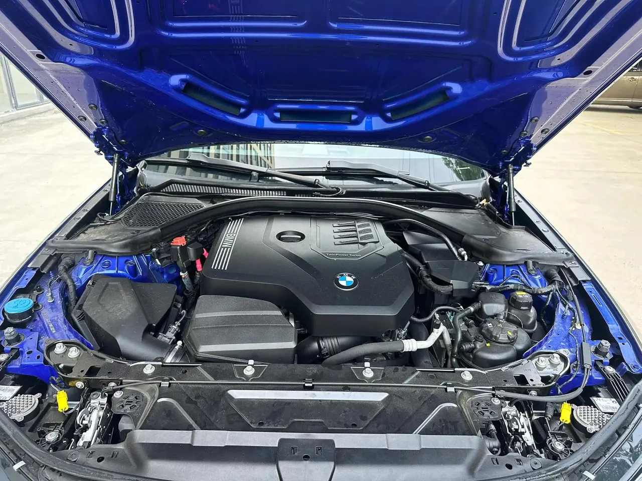 BMW 3 Series 2020 Changed 325i M Sports Night Suit 4