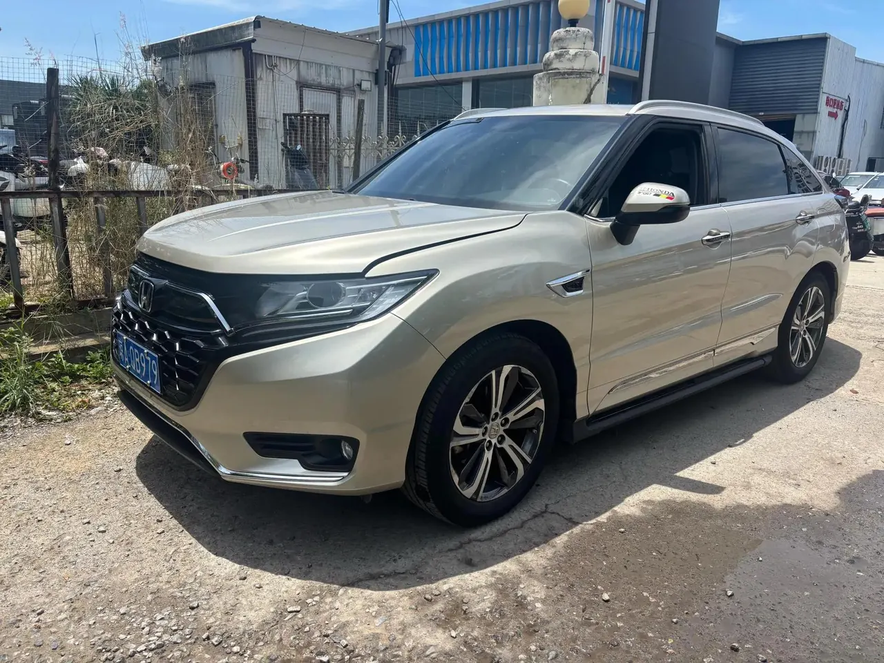 Honda UR-V 2020 240TURBO Two-Drive Pleasure Edition - View 1