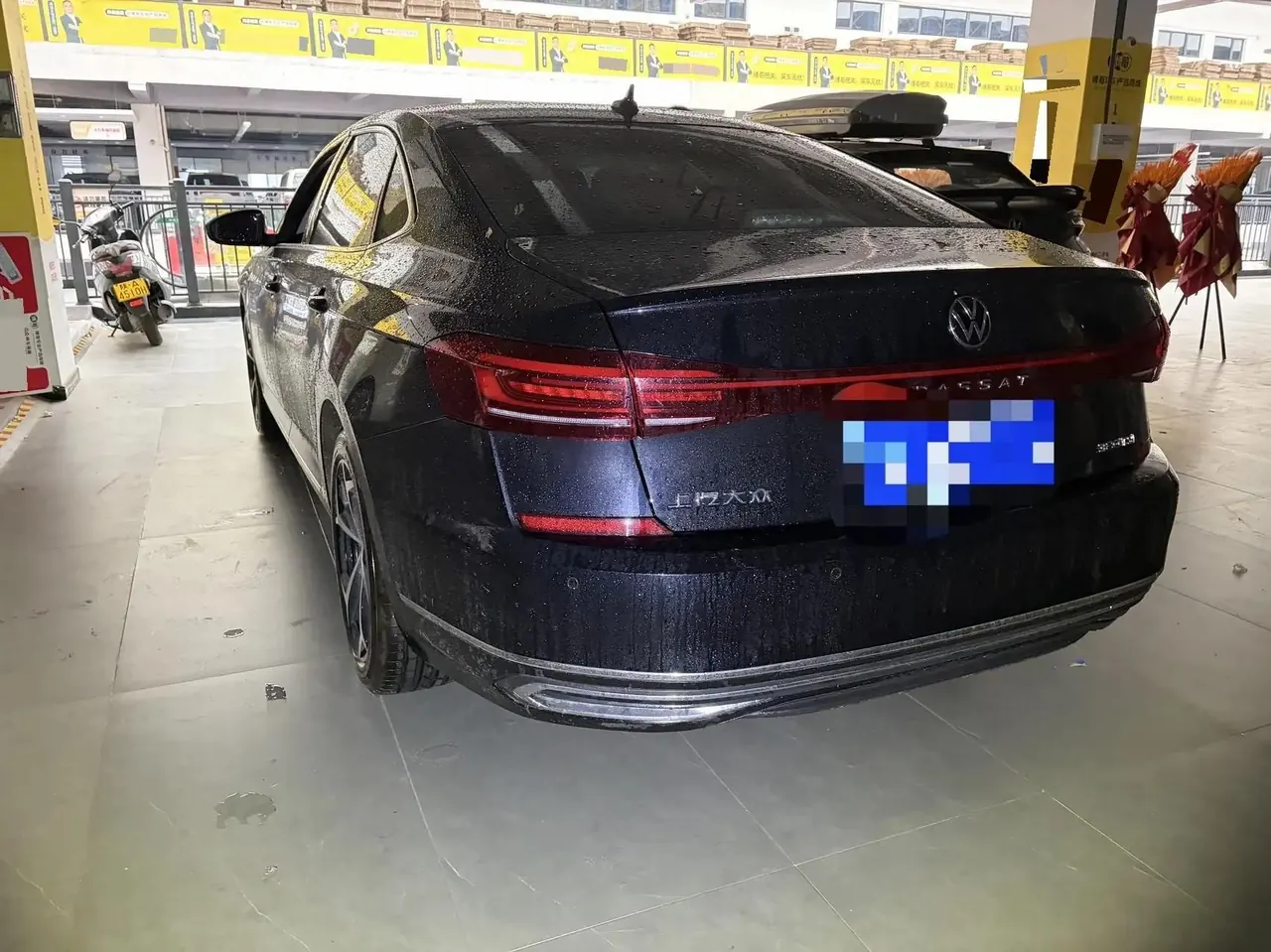 Volkswagen 2025 Passat 2.0TSI 380TSI Outstanding Edition Starry Dragon Edition Automatic 5