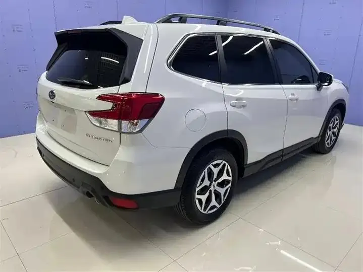Forester 2022 2.0i AWD Deluxe Edition EyeSight 4