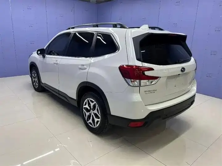 Forester 2022 2.0i AWD Deluxe Edition EyeSight 6