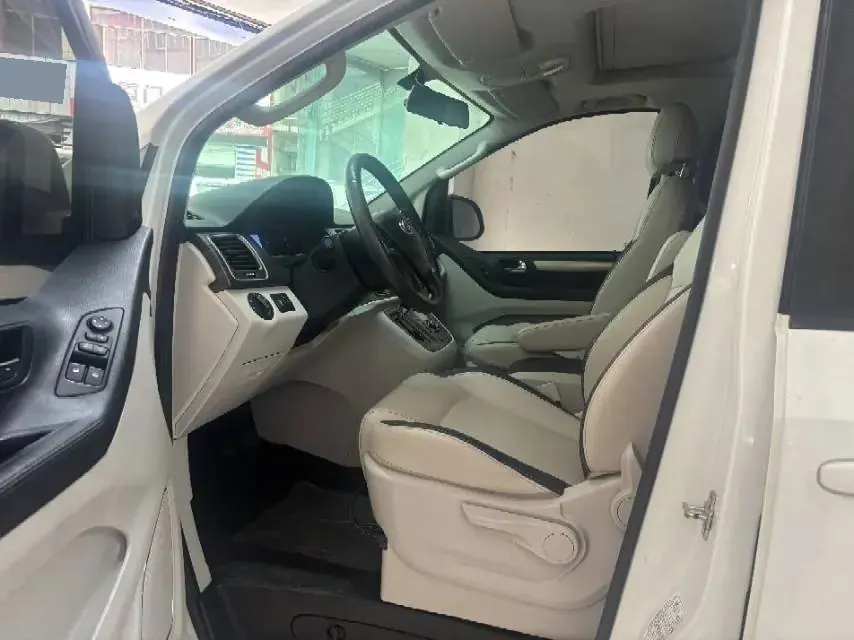 MAXUS MAXUS G10 2021 2.0T Auto Elite Edition Gasoline 9 4