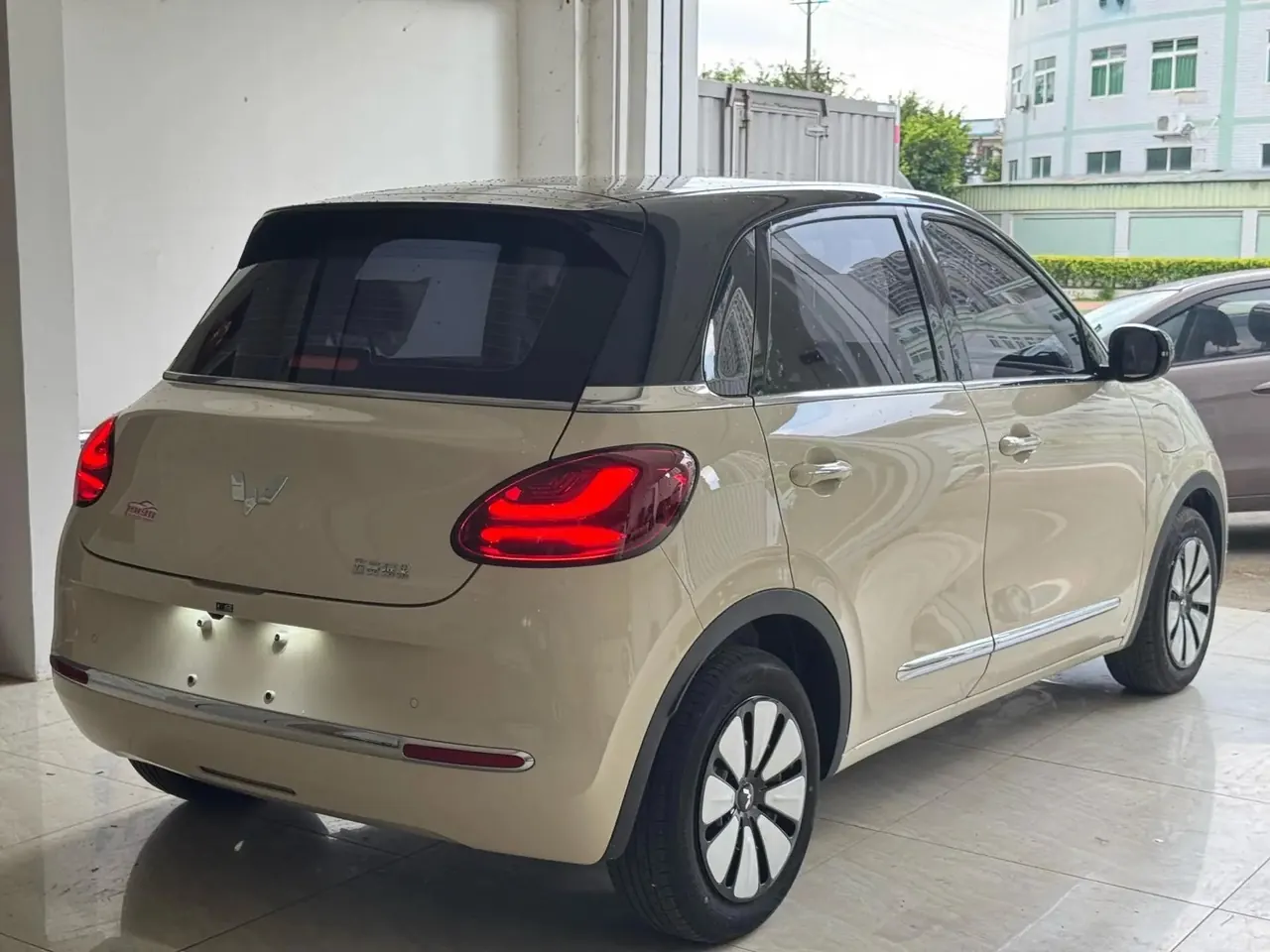 WuLing 2025 Plantronics 333km Enjoy Automatic Gear 6