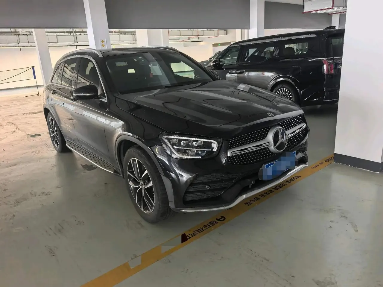 Mercedes Benz GLC 2021 model, GLC 300 L 4MATIC Sport version 3