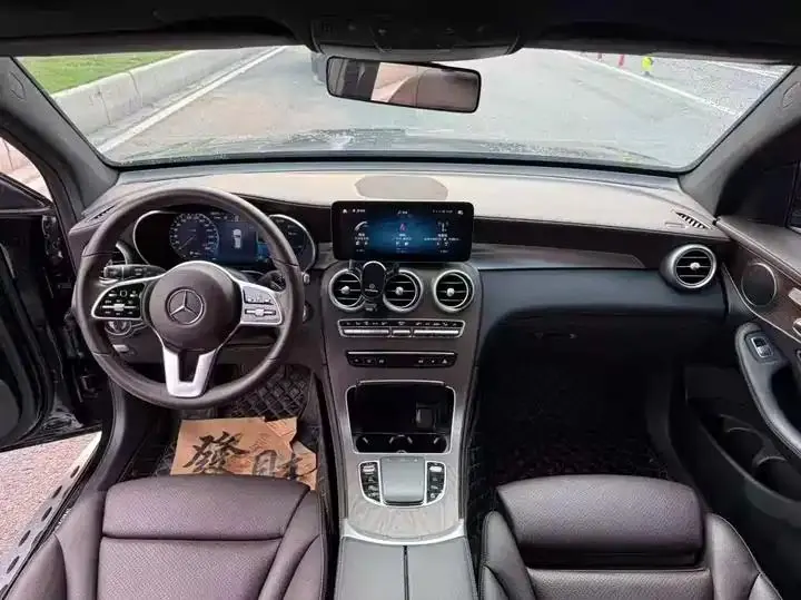 Mercedes Benz GLC 2021 GLC 260 L 4MATIC Luxury Model 8