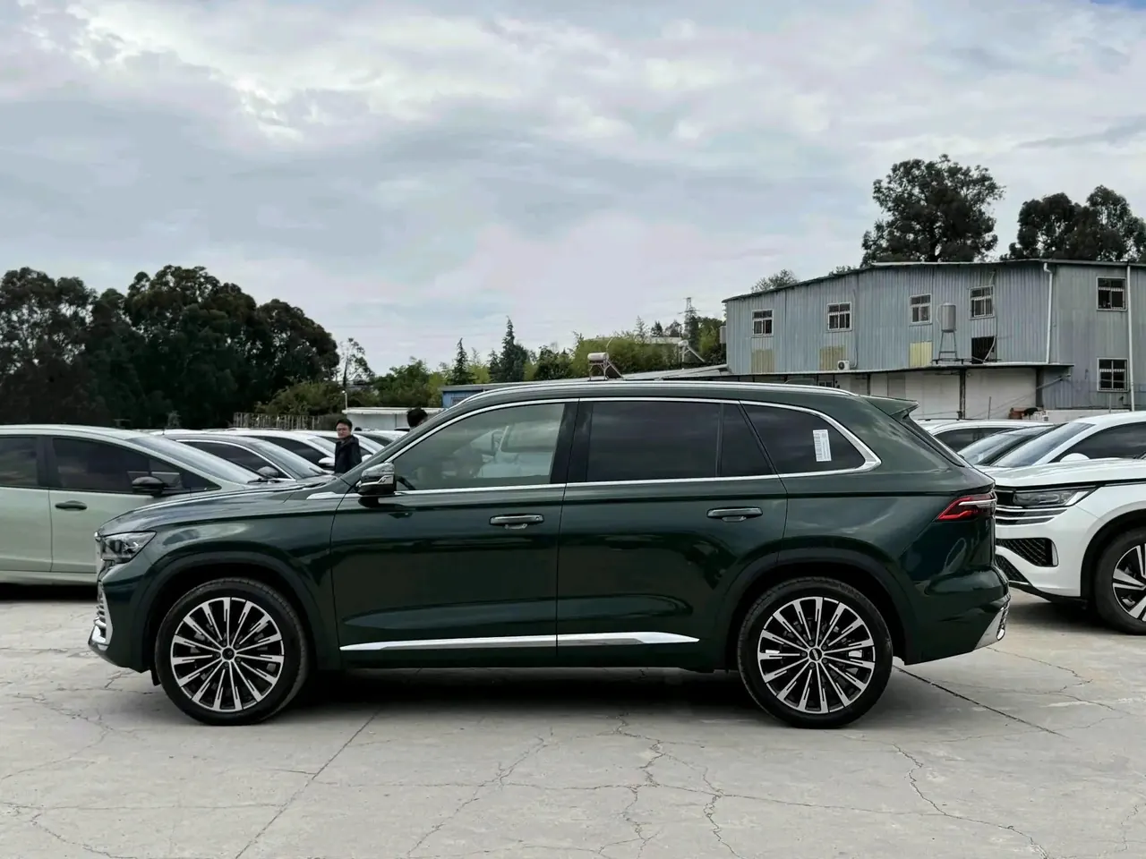 Geely 2025 XingyueL (Monjaro) 2.0TD Oriental Yao All-Wheel Drive Wangyue Edition Automatic 3