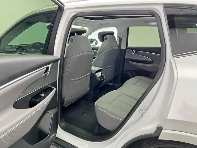 Buick 2025 Model E5 620km Prestige Edition Automatic 6