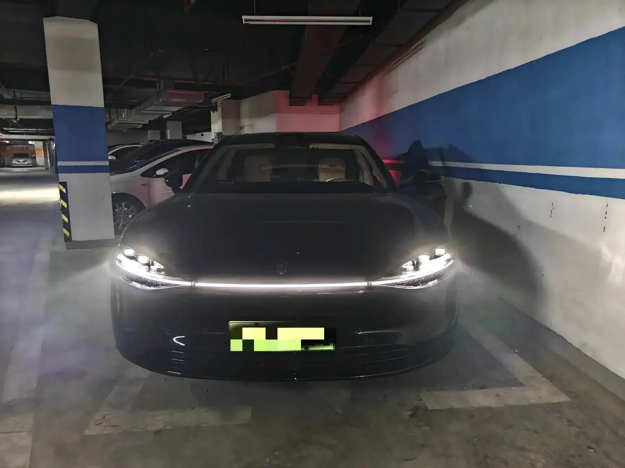 Luxeed S9T 2025 pure electric four-wheel drive Max 2