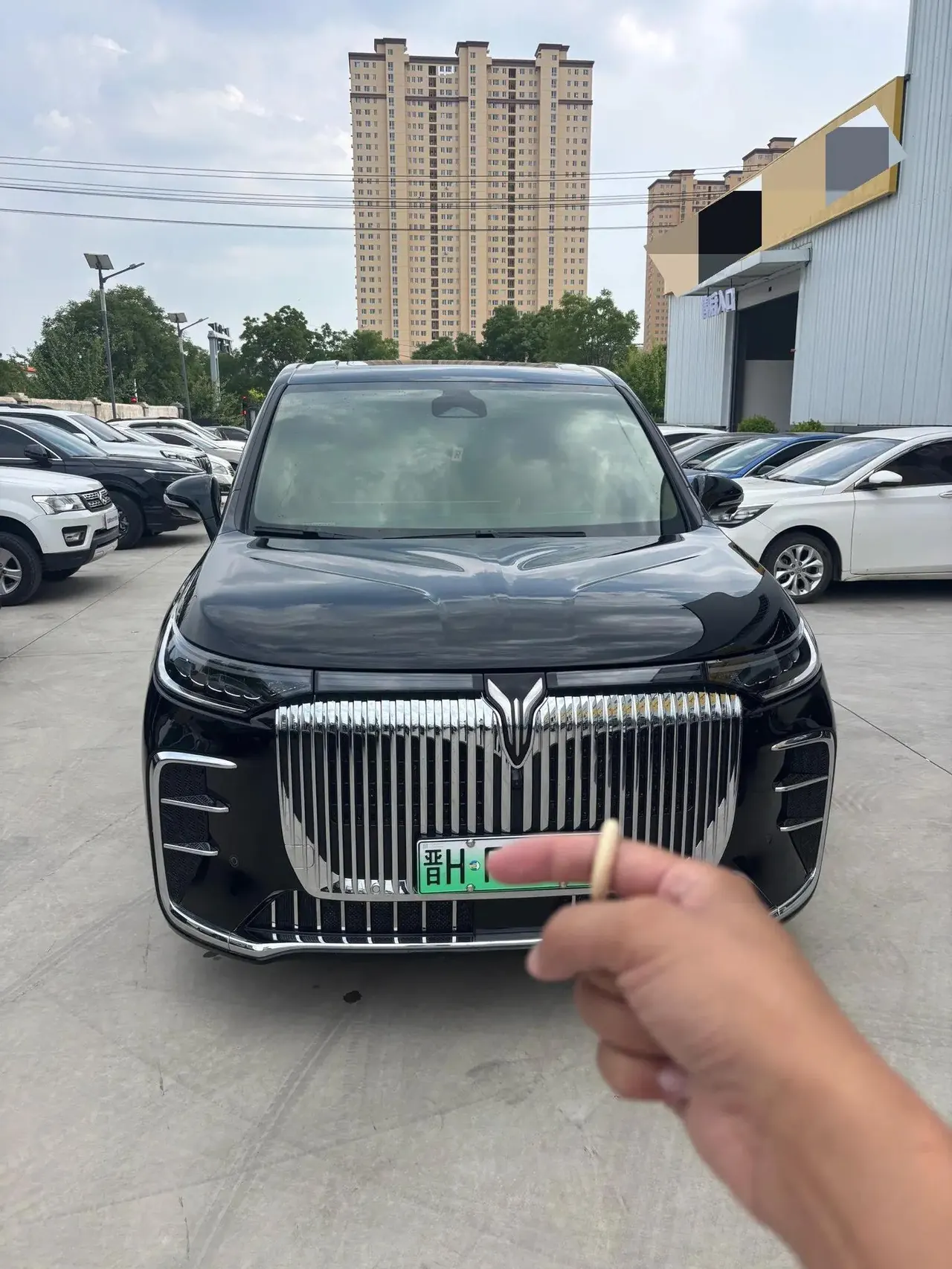 Voyah 2025 Model Dreamer PHEV 1.5T Four-Wheel-Drive Flagship Kunpeng Edition Automatic 2