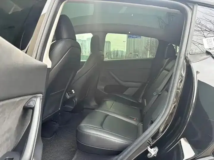 2022 Model Y Refreshed Rear-Wheel-Drive Version 7