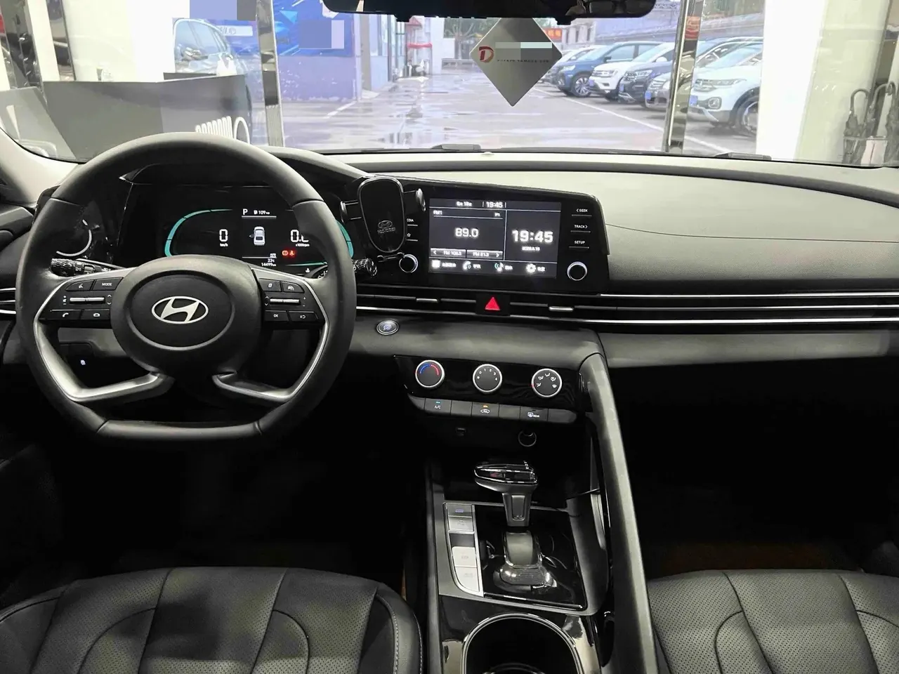Elantra 2023 1.5L CVT GLX Elite Edition 8