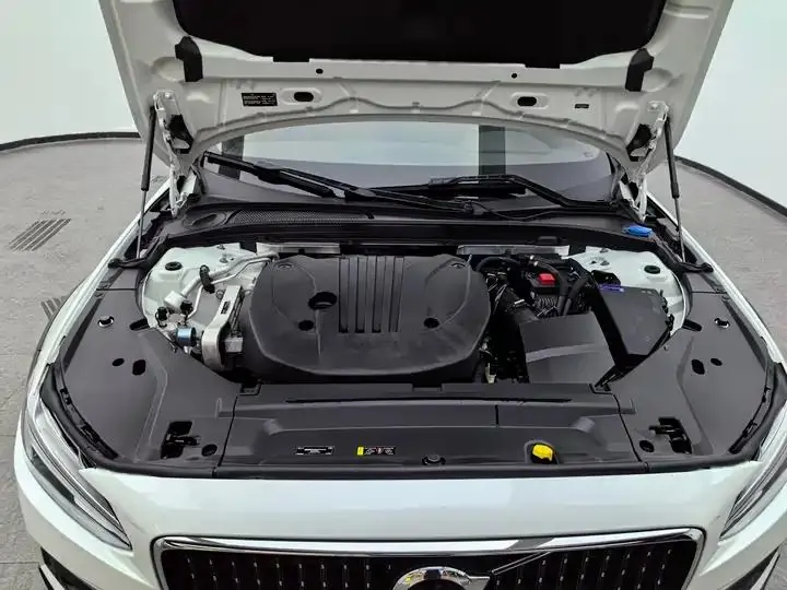 Volvo V90 2021 Cross Country B5 AWD Zhiyuan Edition 8