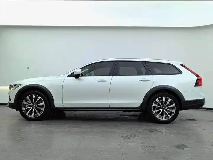 Volvo V90 2021 Cross Country B5 AWD Zhiyuan Edition 9