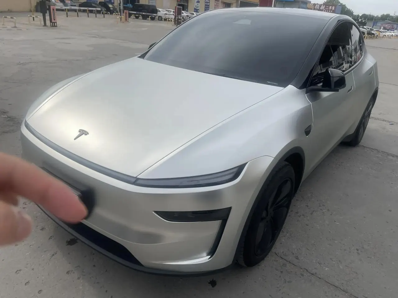 Tesla 2025 Model Y Rear Wheel Drive First Edition Automatic Transmission - View 1