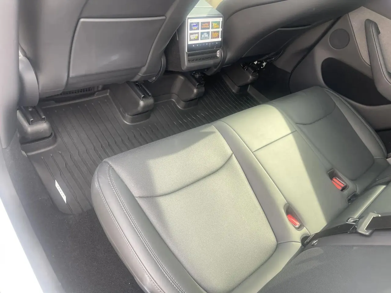 Tesla 2025 Model Y Rear Wheel Drive First Edition Automatic Transmission 3