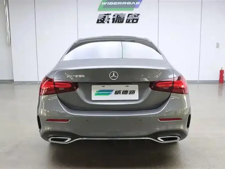 Mercedes Benz Class A 2025 A 180 L 30