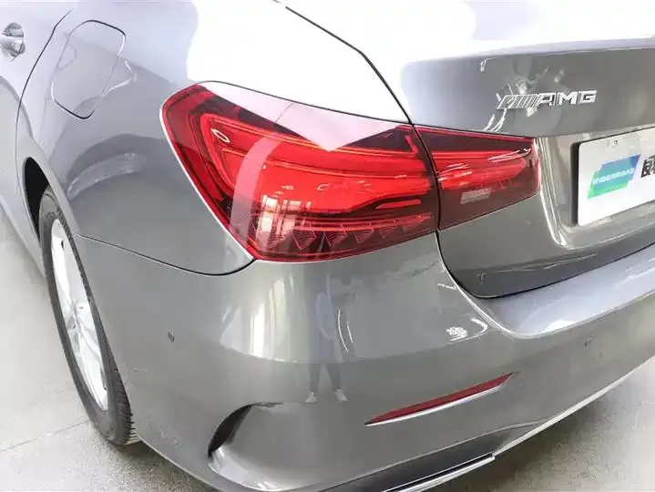 Mercedes Benz Class A 2025 A 180 L 33