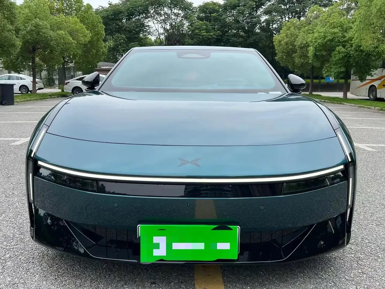 Xpeng 2025 P7 702km Long Range Version Automatic 2