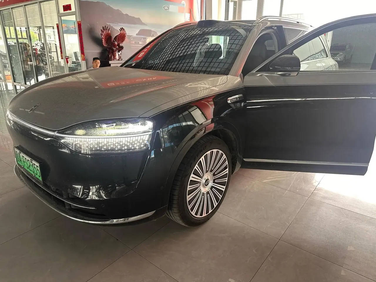 AITO 2025 Model AITO M9 Range-Extended Ultra Version 52kWh 5-Seater Automatic 5