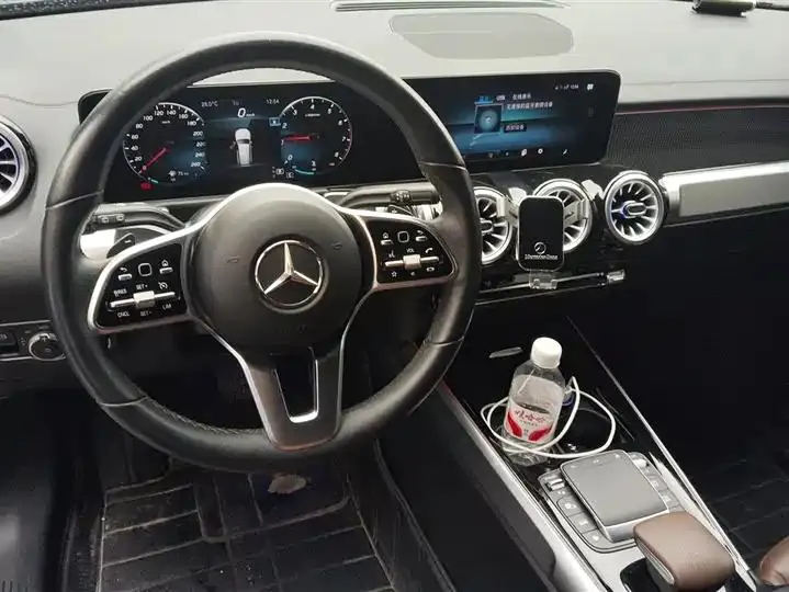 Mercedes Benz GLB 2022 GLB 220 Dynamic 12