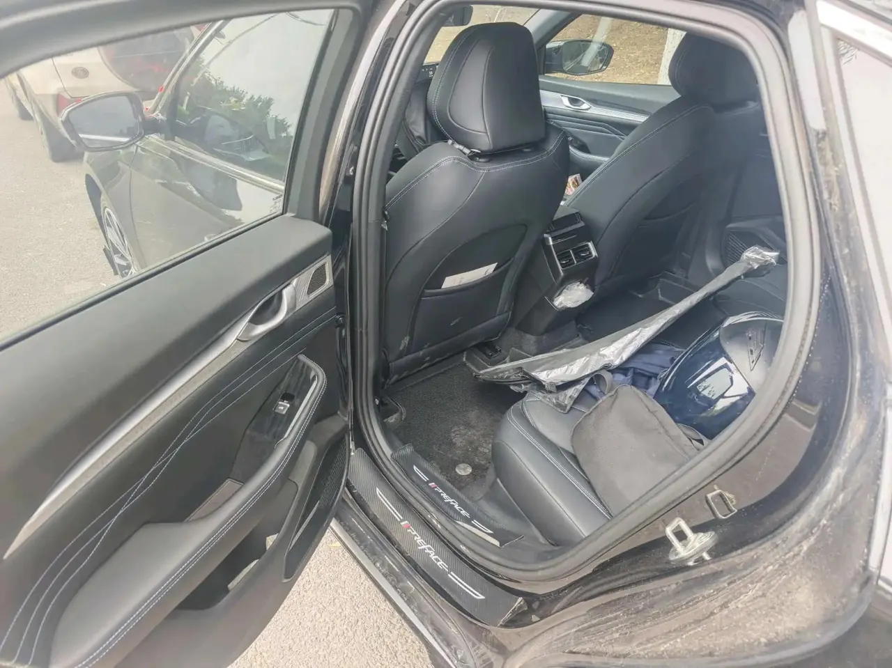 Geely 2025 Xingrui 1.5TD Oriental Yao Kunlun Edition Automatic 8